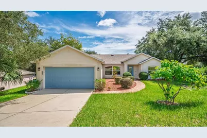 818 Cherry Laurel Street W, Minneola, FL 34715 - Photo 1