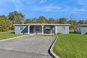 1086 Hibiscus Ct, Tavares, FL 32778 - Photo 1