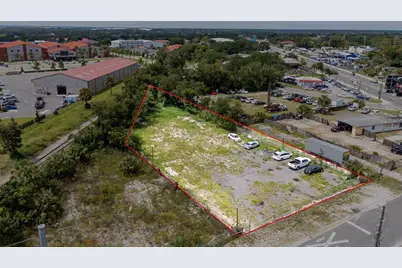 140 S Hawthorne Avenue, Apopka, FL 32703 - Photo 1