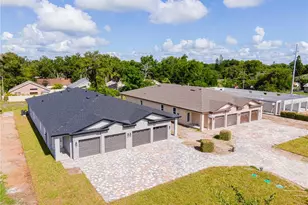 233 N Pine Ave, Oviedo, FL 32765 - Photo 1