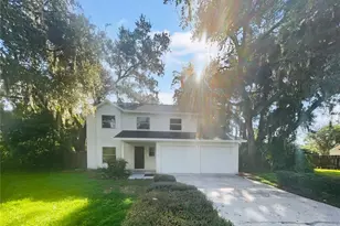 807 Old Darby St, Seffner, FL 33584 - Photo 1