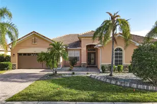 3623 Weatherfield Dr, Kissimmee, FL 34746 - Photo 1