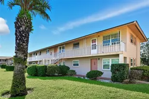 1100 E Caroline St, Tavares, FL 32778 - Photo 1