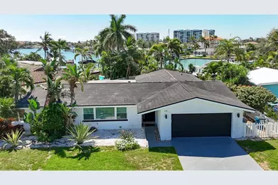 25 Island Drive, Treasure Island, FL 33706 - Photo 1