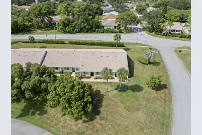 8111 Braddock Circle #6, Port Richey, FL 34668 - Photo 1