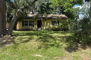 4733 25th Ave S, Saint Petersburg, FL 33711 - Photo 1