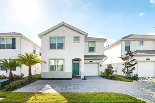 4738 Sleepy Hollow Dr, Kissimmee, FL 34746 - Photo 1