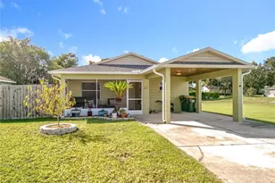 22 Cayman Cir, Umatilla, FL 32784 - Photo 1