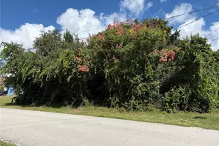 2884 Maldive Ct, Deltona, FL 32738 - Photo 1