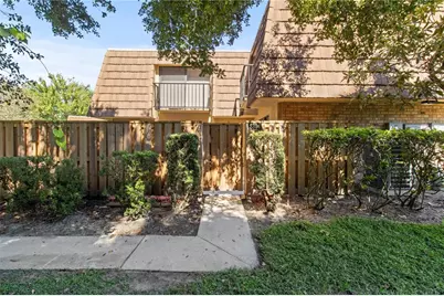 5304 Bamboo Court #405, Orlando, FL 32811 - Photo 1