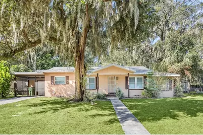 1607 S Lakeview Avenue, Leesburg, FL 34748 - Photo 1