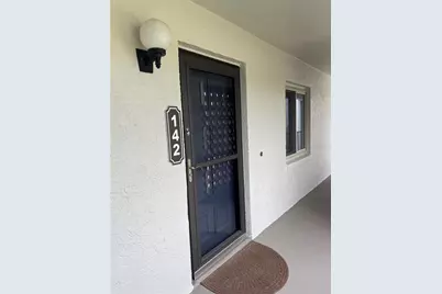 15 Escondido Circle #142, Altamonte Springs, FL 32701 - Photo 1