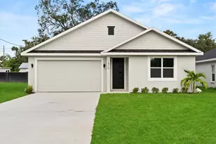 1406 Lowry Ave E, Haines City, FL 33844 - Photo 1
