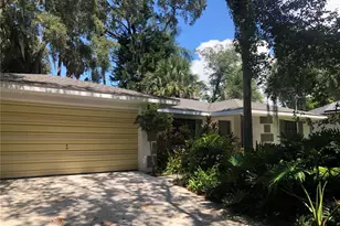 1120 N Brickell Dr, Deltona, FL 32725 - Photo 1