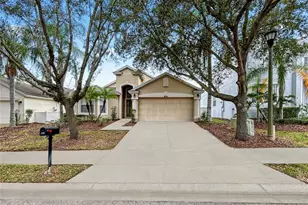 320 Henley Cir, Davenport, FL 33896 - Photo 1