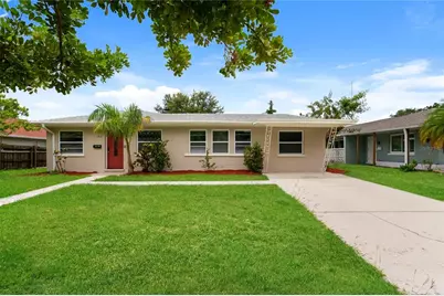 1310 30th Street W, Bradenton, FL 34205 - Photo 1
