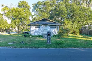 833 NW 11th Ave, Ocala, FL 34475 - Photo 1