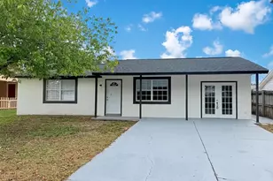 4301 Cardoon Dr, New Port Richey, FL 34653 - Photo 1