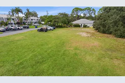 183 Blue Moon Avenue, Lake Placid, FL 33852 - Photo 1