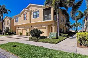 3672 Parkridge Cir, Sarasota, FL 34243 - Photo 1
