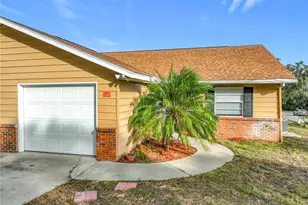 200 Fernwood St, Leesburg, FL 34748 - Photo 1