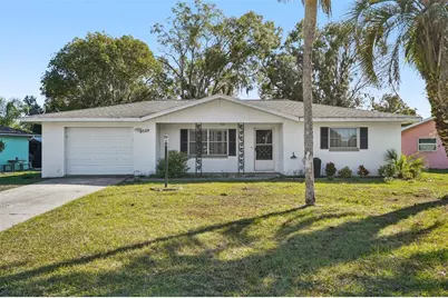 9529 E Village Green Circle, Inverness, FL 34450 - Photo 1