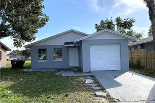 424 W 5th St, Apopka, FL 32703 - Photo 1