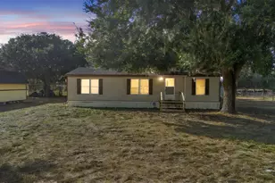 9102 Cr 747, Webster, FL 33597 - Photo 1