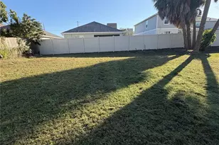 1624 36th St, Sarasota, FL 34234 - Photo 1
