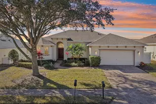 332 Burford Cir, Davenport, FL 33896 - Photo 1