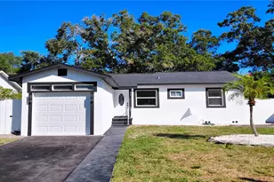 3135 33rd Ave N, Saint Petersburg, FL 33713 - Photo 1