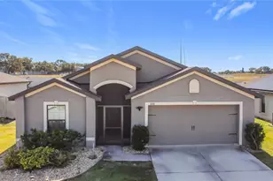 1899 Amber Sweet Cir, Dundee, FL 33838 - Photo 1