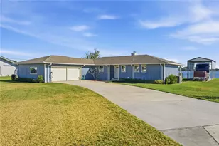 533 Edgewater Dr, Polk City, FL 33868 - Photo 1