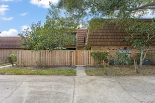 5302 Bamboo Ct, Orlando, FL 32811 - Photo 1
