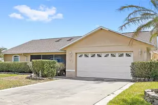 196 Waterview Cir, Auburndale, FL 33823 - Photo 1