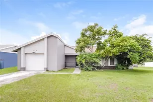 713 E Flag Way, Kissimmee, FL 34759 - Photo 1