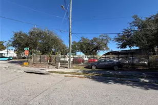 212 W Michigan St, Orlando, FL 32806 - Photo 1