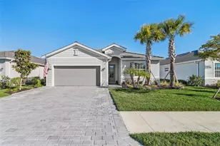 11420 Burgundy Dr, Venice, FL 34293 - Photo 1