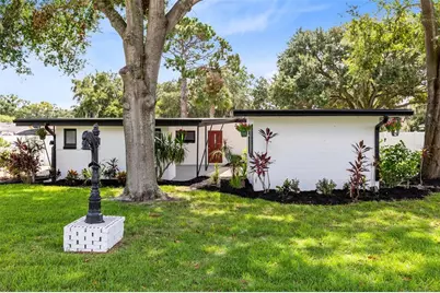 35614 Cedar Lane, Leesburg, FL 34788 - Photo 1