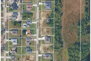 3101 NE 7th Pl, Cape Coral, FL 33909 - Photo 1