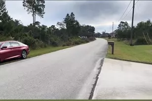 1932 Alan St, Sebring, FL 33875 - Photo 1