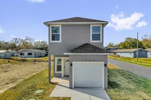 2404 Center St, Sanford, FL 32771 - Photo 1