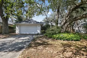 508 S Bloxam Ave, Minneola, FL 34715 - Photo 1