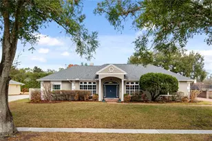 7131 Shady Wood Ln, Orlando, FL 32835 - Photo 1