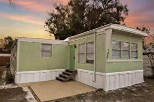 102 Laureti Ln, Lake Wales, FL 33898 - Photo 1