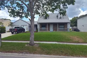 8850 Pine Bay Ct, Orlando, FL 32825 - Photo 1