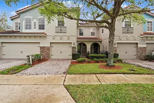 16 Canterbury Bell Dr, Oviedo, FL 32765 - Photo 1