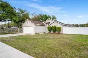 125 Cedar Ridge Ln, Sanford, FL 32771 - Photo 1