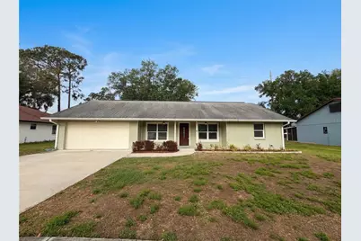 1415 Sandalwood Drive, Plant City, FL 33563 - Photo 1