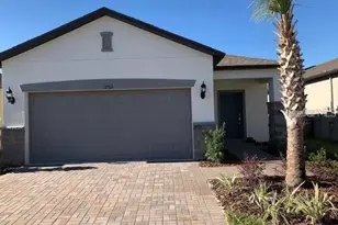 17513 Butterfly Pea Ct, Clermont, FL 34714 - Photo 1